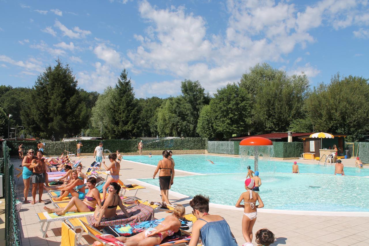 Camping Montorfano Dış mekan fotoğraf