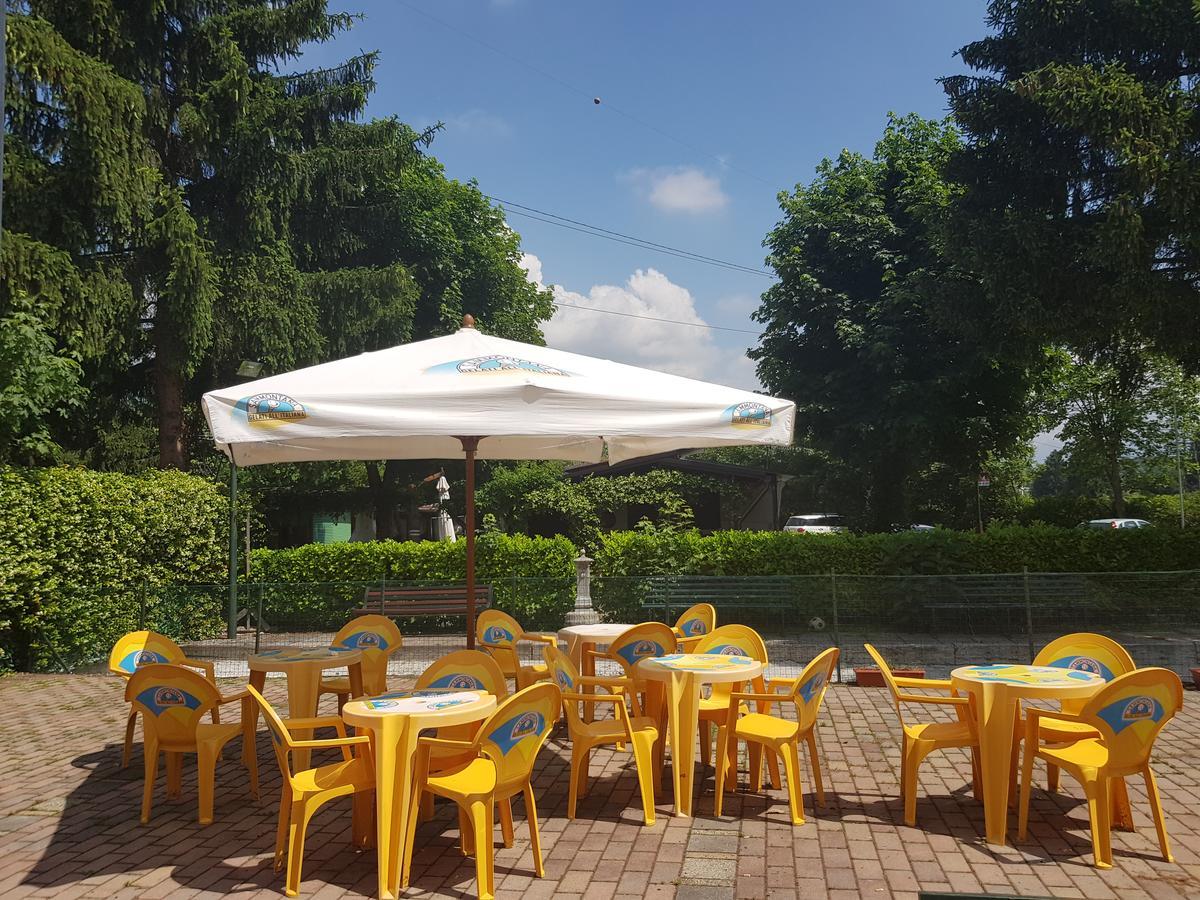 Camping Montorfano Dış mekan fotoğraf